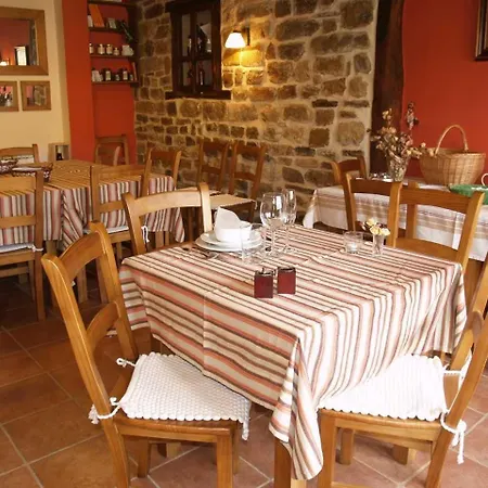 Rural Piedra Abierta Hotell 3*