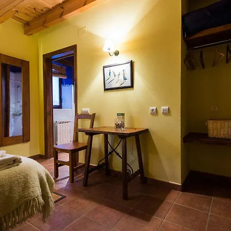 Rural Piedra Abierta فندق San Martín de Perapertú