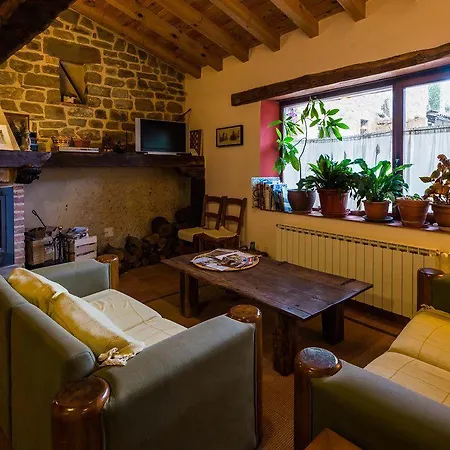 Rural Piedra Abierta מלון San Martín de Perapertú