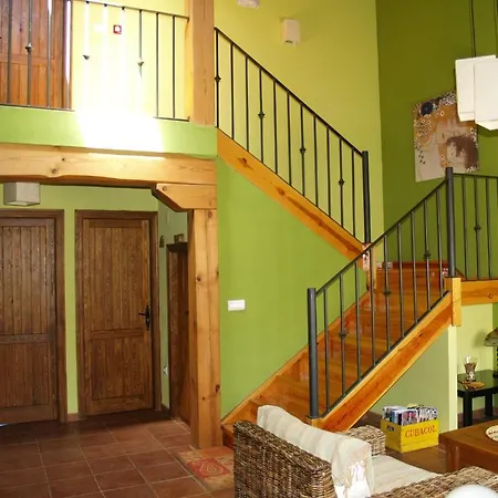 Hotell Rural Piedra Abierta San Martín de Perapertú