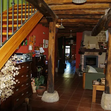 Rural Piedra Abierta מלון San Martín de Perapertú