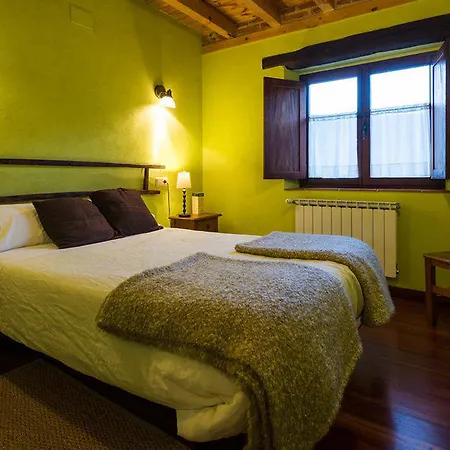 Hotel Rural Piedra Abierta San Martín de Perapertú
